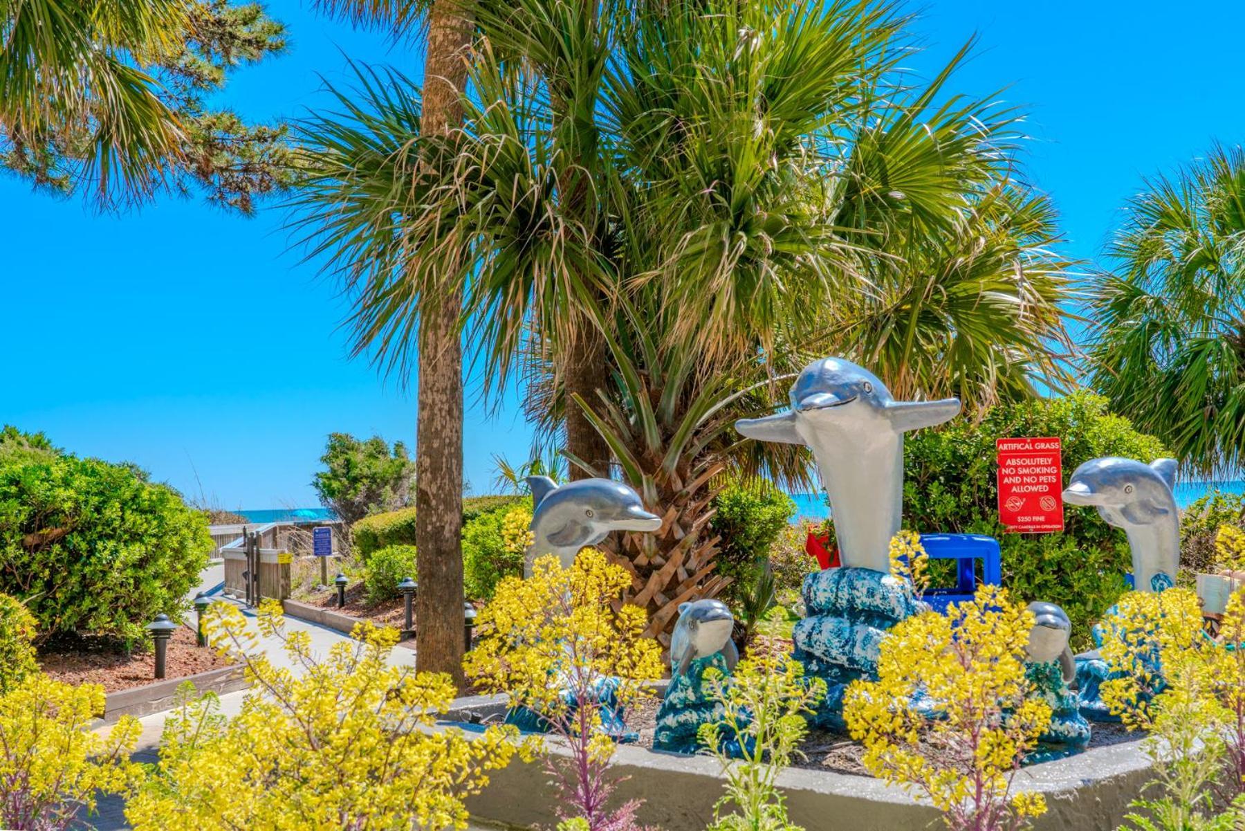 Beach Colony Resort Unit 1405 - Beautiful Oceanfront Condo - 1 Bedroom, 1 Bath - Perfect For 6! Myrtle Beach Esterno foto
