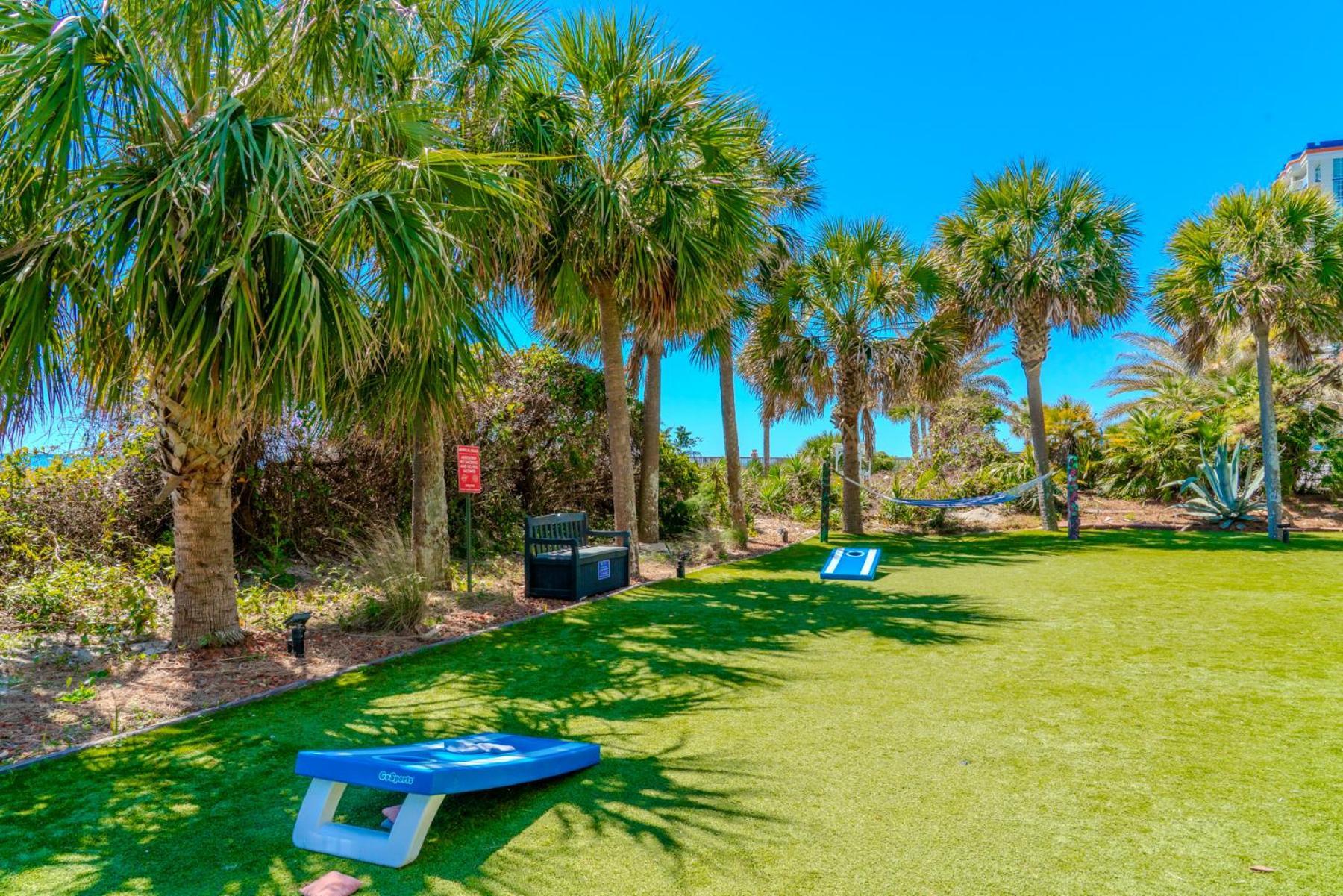 Beach Colony Resort Unit 1405 - Beautiful Oceanfront Condo - 1 Bedroom, 1 Bath - Perfect For 6! Myrtle Beach Esterno foto